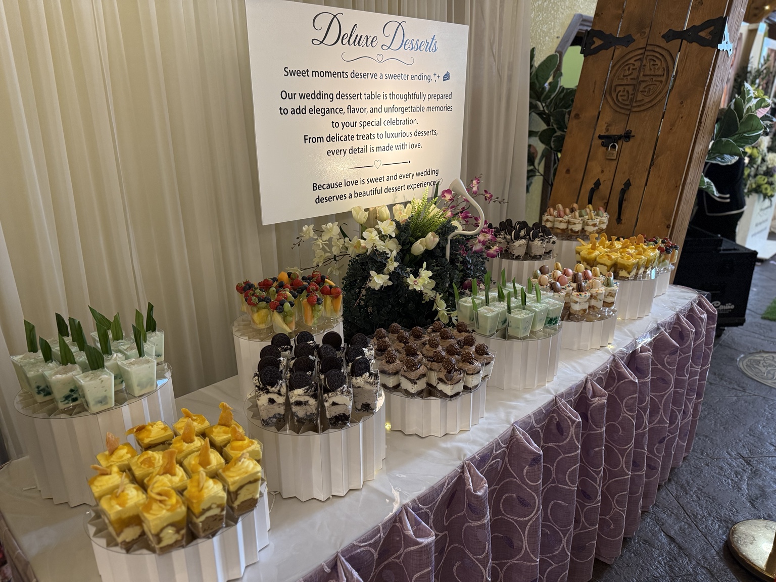 Dessert display