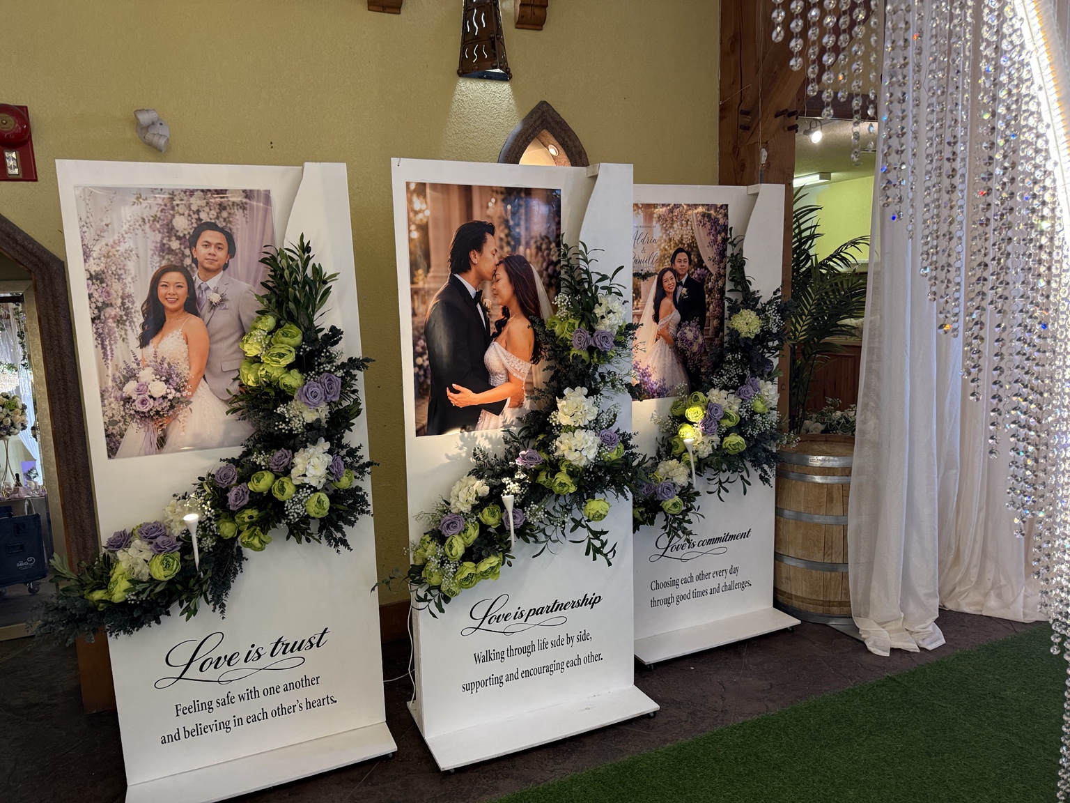 Photo display